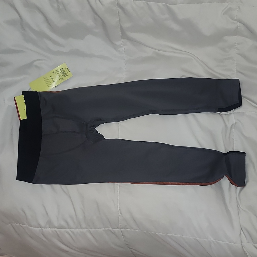 All in motion leggings